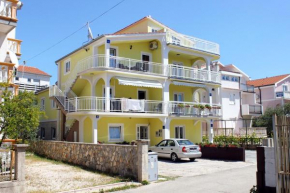 Гостиница Apartments with a parking space Vodice - 6233  Водице